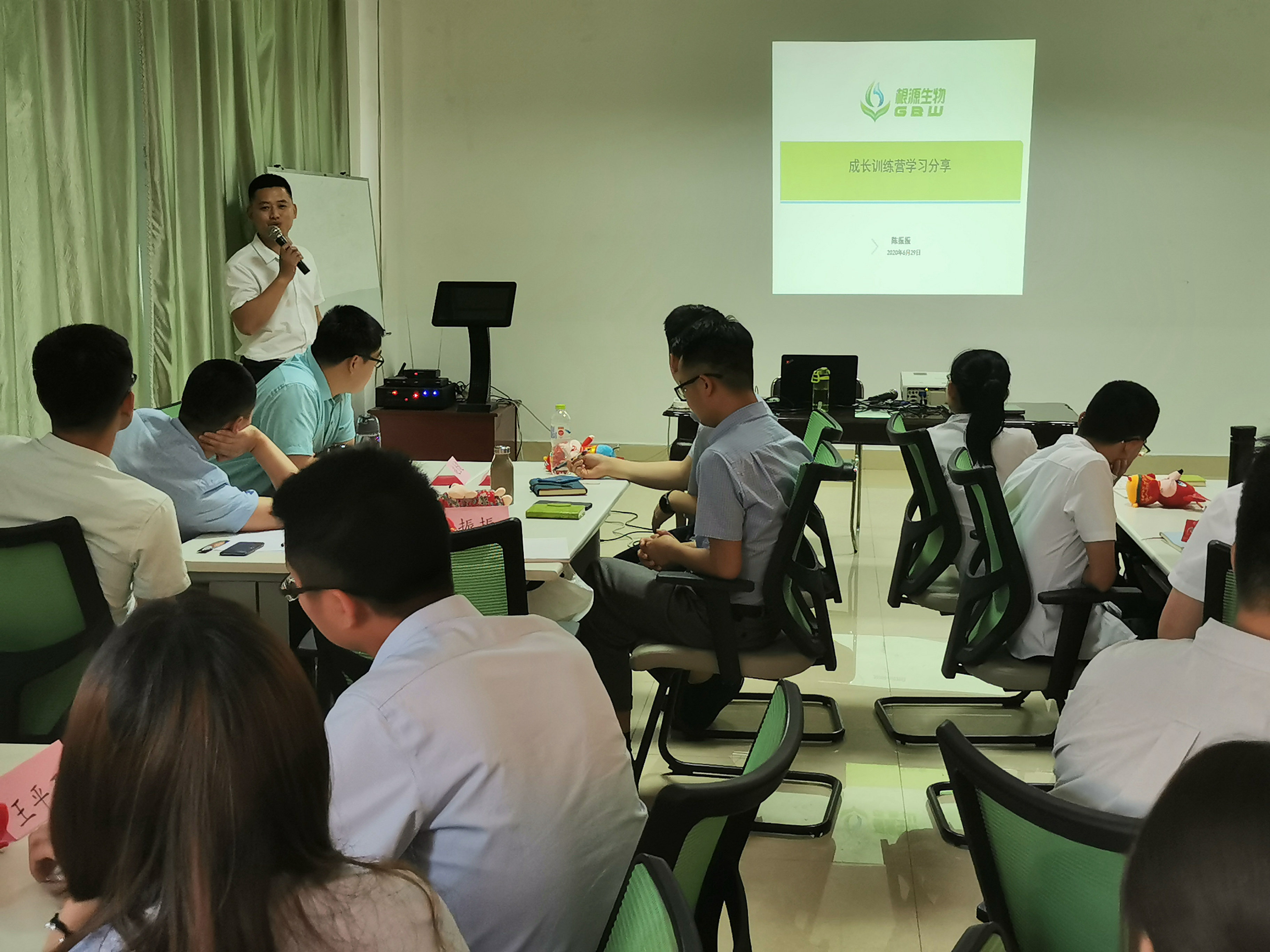 1595990394694834.jpg 5.陳振振.jpg